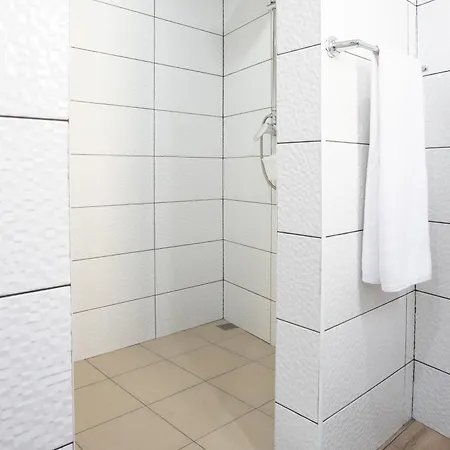 Village Center One Bedroom Apartment